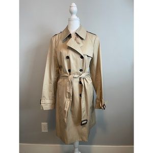 Banana Republic water resistant trench coat